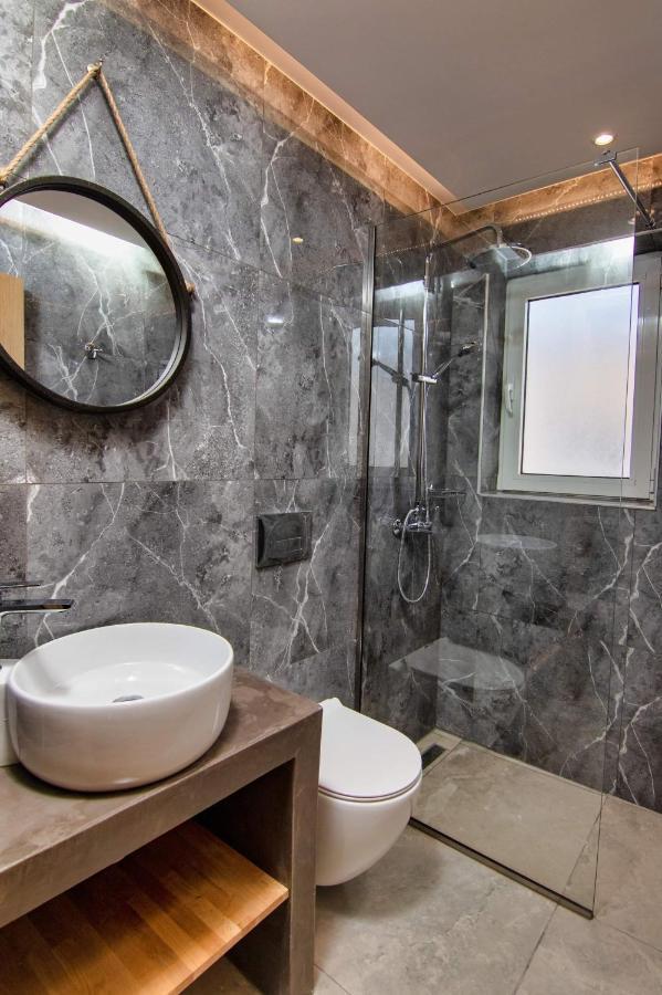 Luxury Apartment In The Center Rhodes City Exterior foto