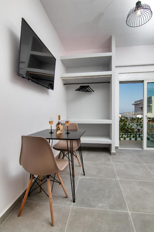 Luxury Apartment In The Center Rhodes City Exterior foto